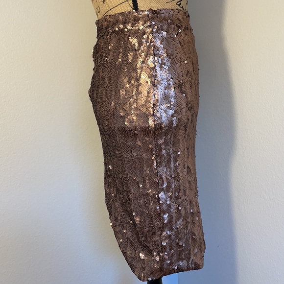 Bar III Women’s Copper Sequin party pencil skirt - Picture 5 of 13